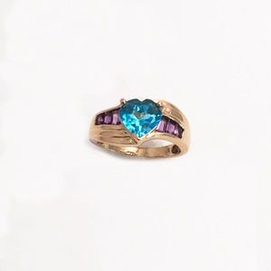 SOLD***14KT Gold heart shaped Topaz Ring Sz 5.5